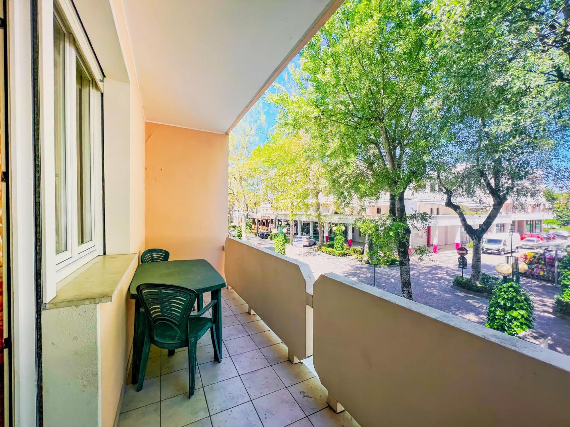 Residence Bussola Bibione Zewnętrze zdjęcie